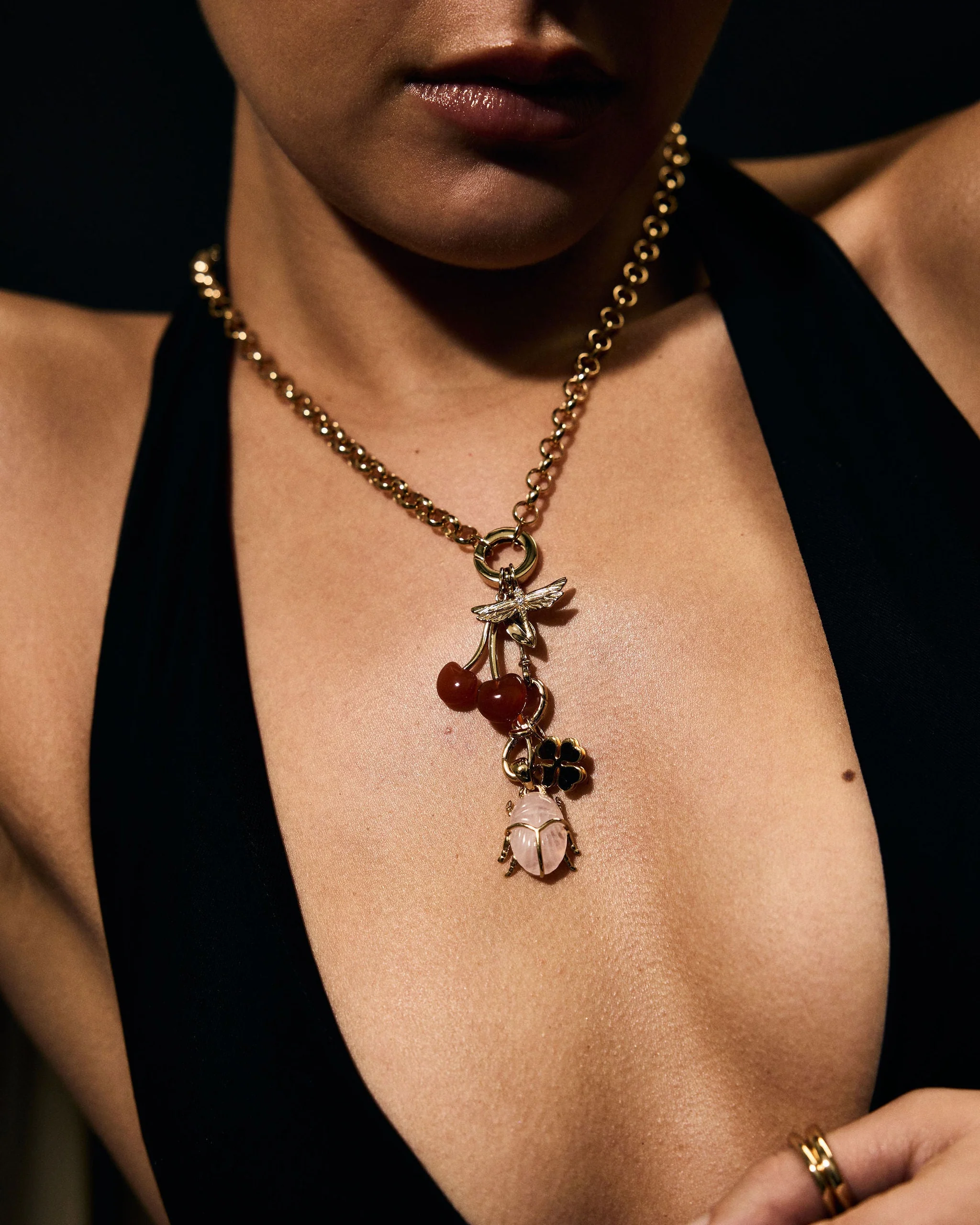 SYMBOLISM Lucky Clover Pendant - Image 5